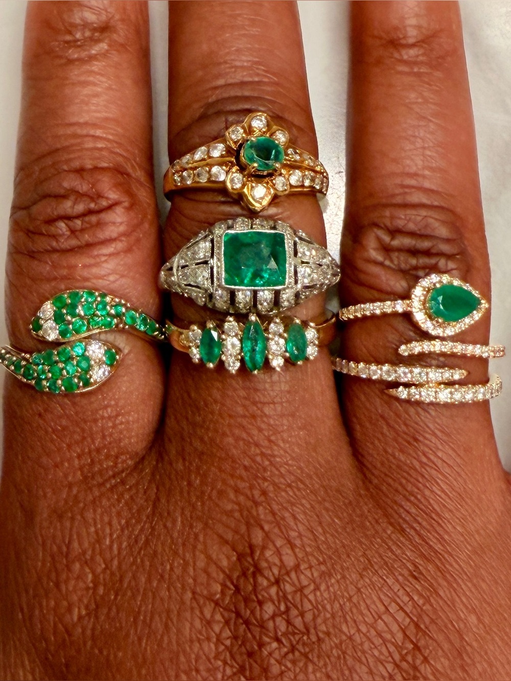 18K Emerald & Diamond Snake Ring, Size 6.5 - Picture 9 of 9